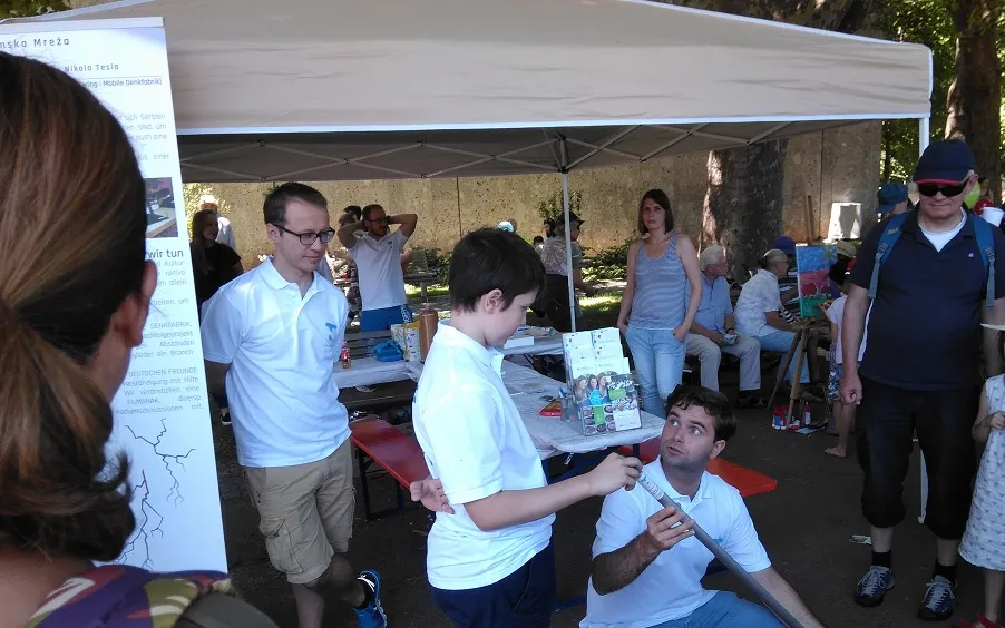 Physik-Experiment am SAM-NT-Stand